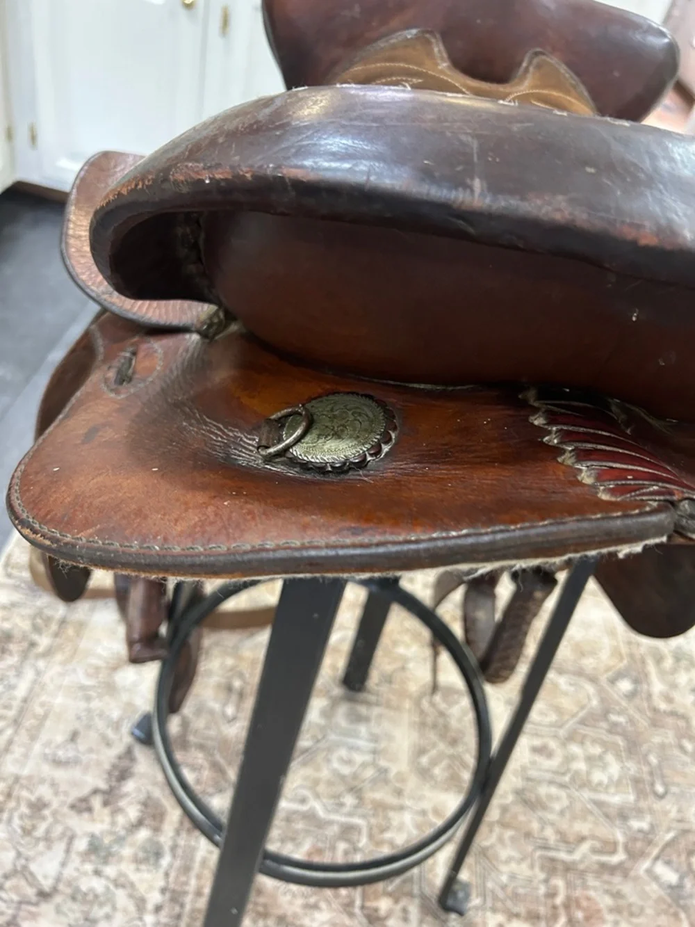 Vintage Youth Western Leather Saddle. 14” Seat. - Picture 5 of 16